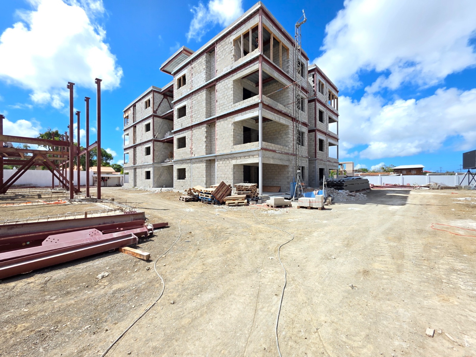 𝐅𝐨𝐫 𝐒𝐚𝐥𝐞 𝐓𝐮𝐫𝐧 𝐊𝐞𝐲 𝐀𝐩𝐚𝐫𝐭𝐦𝐞𝐧𝐭𝐬 𝐚𝐭 𝐌𝐞𝐭𝐫𝐨 𝐑𝐞𝐬𝐢𝐝𝐞𝐧𝐜𝐞 𝐌𝐨𝐝𝐞𝐥 𝐀 in Gated Resort at Gosieweg